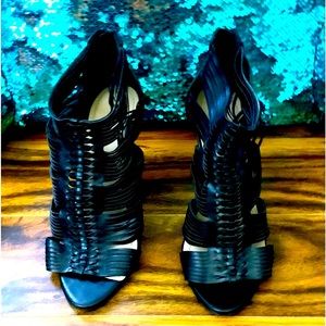 BCBGeneration Strappy Heels SZ 6.5